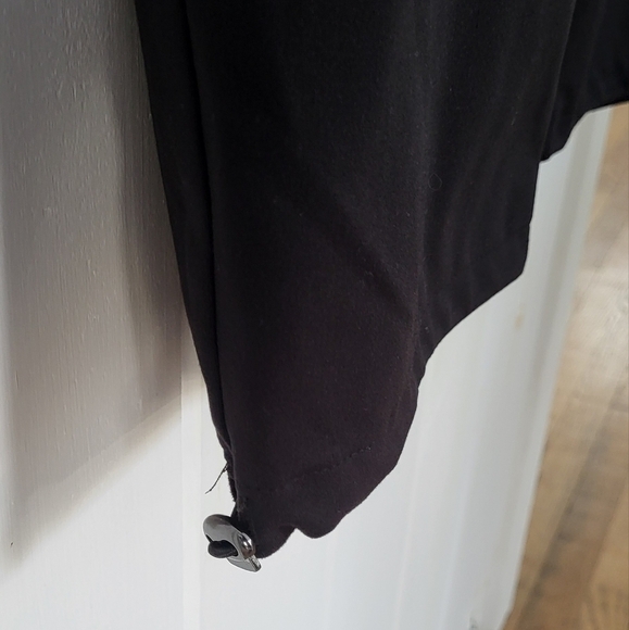 Pull On Adjustable Toggle Crop Buttery Soft Walking Pant - Picture 3 of 9